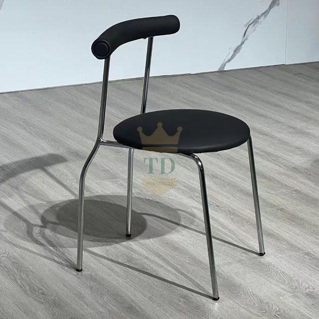 Circular Seat Plate Paired With Simple Line Silver Stainless Steel Frame Dining Chair